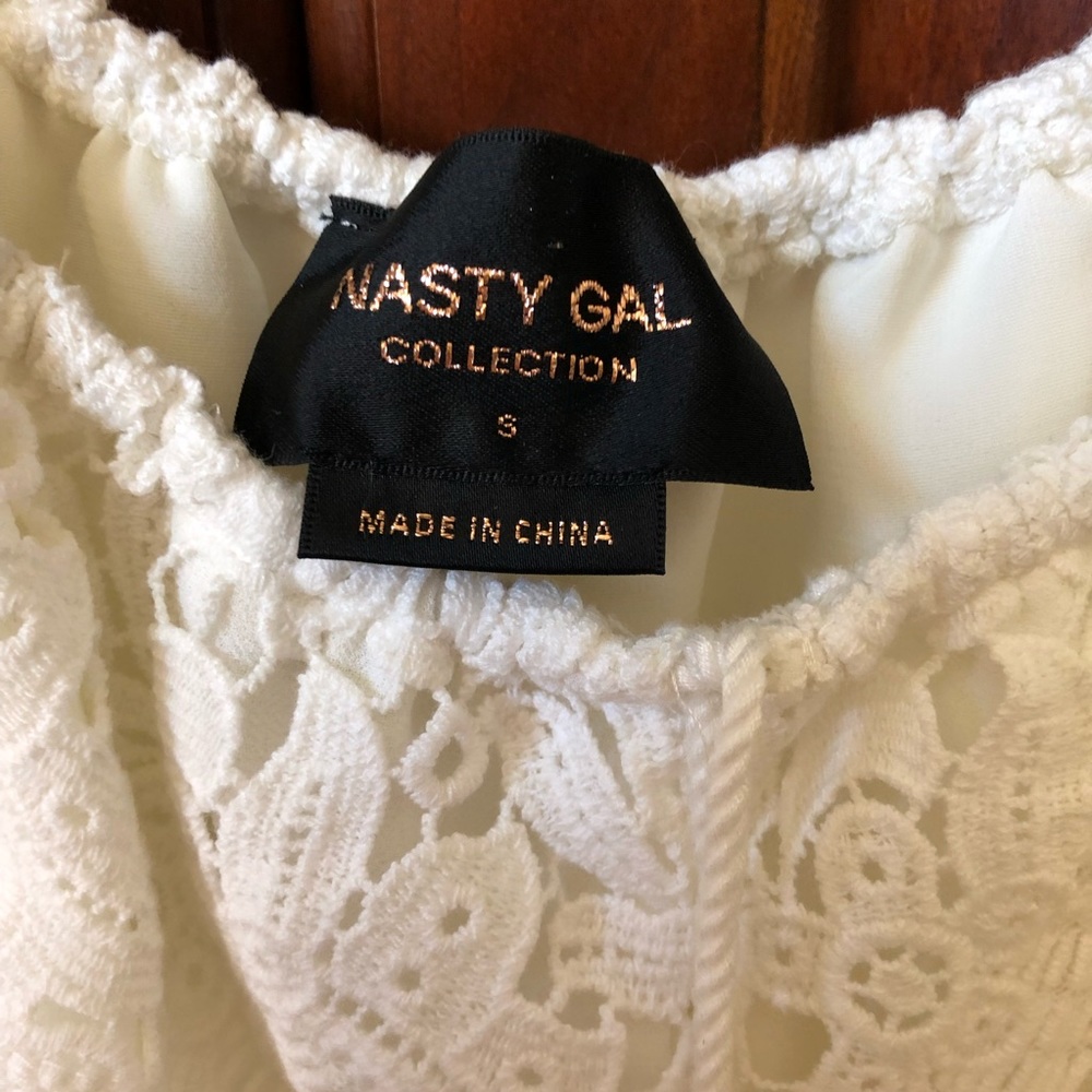 White Nasty Gal Romper. Size Small. - Picture 3 of 8